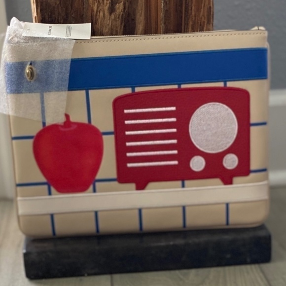 Coach Rogue Collection LARGE Turnlock Wristlet, Limited Ed. - Picture 14 of 16